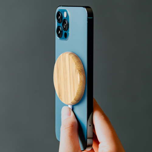 Hatawey - Magnetyczna ładowarka indukcyjna AP721980 - gadżety reklamowe GiftKolekcja.pl